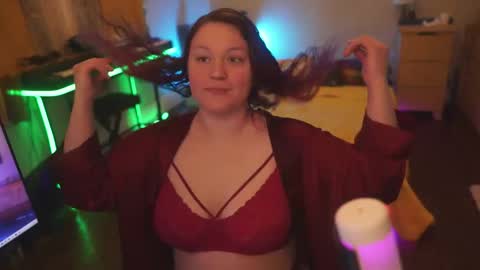 Lio Roxy online show from 15, 11, 2025