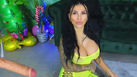 Snapshot of firesbomb777 chatting on 2, 1, 2025 Fires Bomb 777 online show from 2, 1, 2025