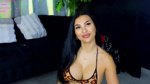 Snapshot of firesbomb777 chatting on 27, 1, 2025 Fires Bomb 777 online show from 27, 1, 2025