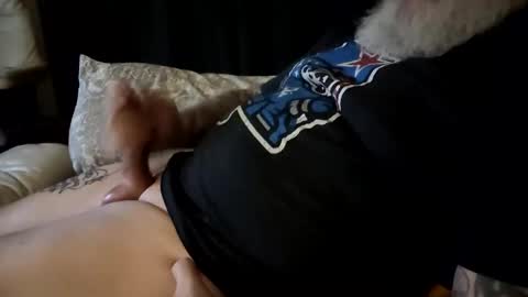 Snapshot of firestarter3517 chatting on 17, 12, 2024 Sam aus Hamburg online show from 17, 12, 2024