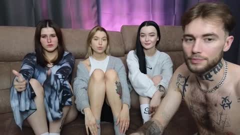 ALICESTEVEVECTOR pvt open  online show from 3, 12, 2024