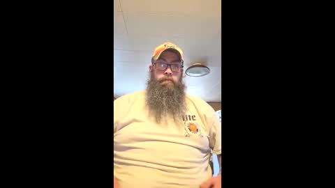 Snapshot of fishkeeper85 chatting on 3, 4, 2026 fishkeeper85 online show from 3, 4, 2026