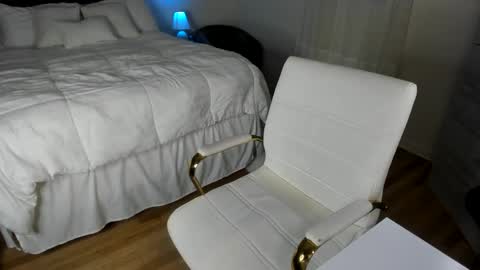 Snapshot of fitandfriskyfunxxx chatting on 18, 12, 2024 Jamie or Frisky  online show from 18, 12, 2024