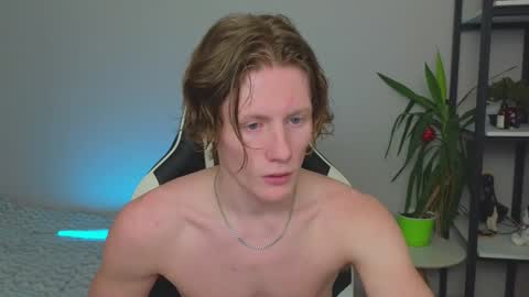 Snapshot of fixsicki chatting on 17, 1, 2025 Eren.  online show from 17, 1, 2025