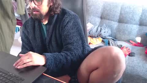 Snapshot of fizz6572 chatting on 7, 3, 2025 fizz6572 online show from 7, 3, 2025