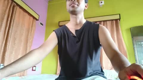 Ur BoyToy online show from 28, 4, 2026