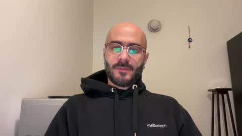 Fla is short for Flavio online show from 4, 11, 2025