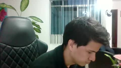 Charles mi new  TWT Flacousa1 online show from 2, 11, 2025