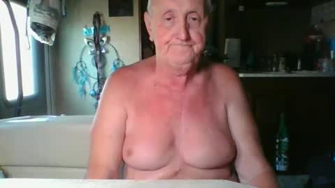 flamale65to online show from 28, 2, 2025