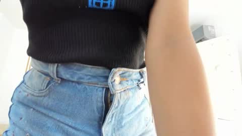 Flavia online show from 17, 9, 2025