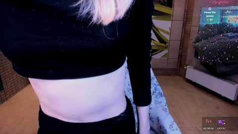 Snapshot of fleximona chatting on 31, 5, 2026 FlexiMona online show from 31, 5, 2026