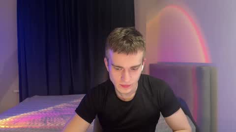 Snapshot of flikyy chatting on 14, 1, 2026 flikyy online show from 14, 1, 2026