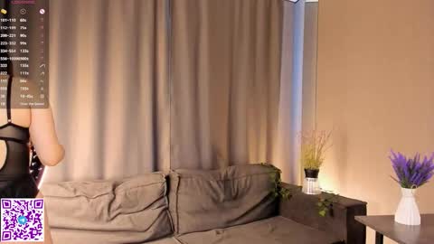 Doloras online show from 14, 10, 2025