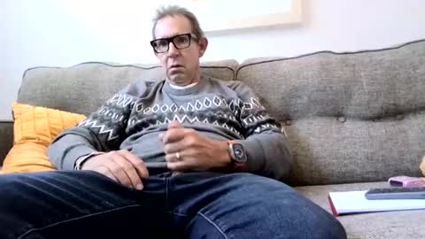 Flickrbrite online show from 17, 2, 2025