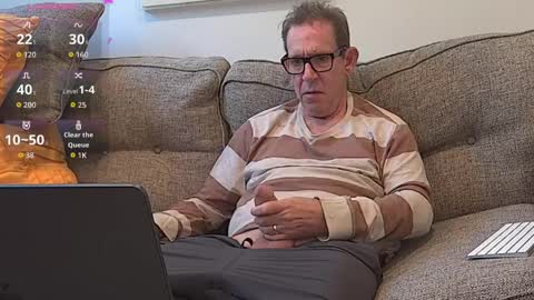 Flickrbrite online show from 10, 4, 2026