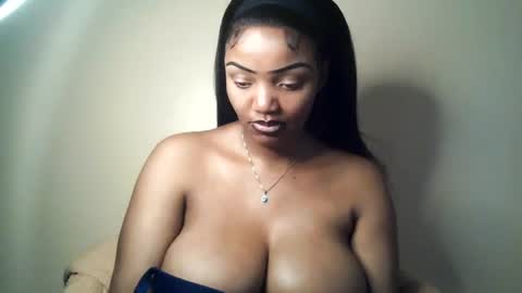 Snapshot of flirtymimie chatting on 18, 6, 2026 flirtymimie online show from 18, 6, 2026