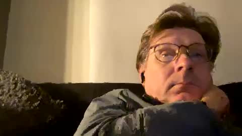 flonolalacla online show from 1, 1, 2025