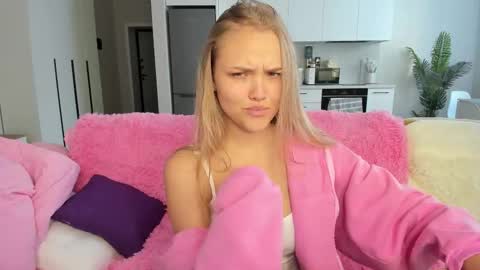 Mona online show from 30, 11, 2025