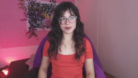 Snapshot of flora_blue chatting on 21, 9, 2025 flora_blue online show from 21, 9, 2025