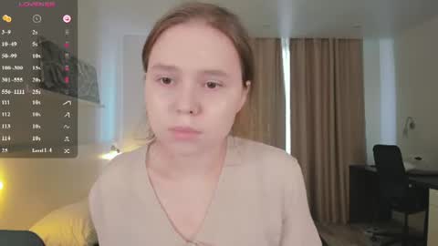 Snapshot of flora_fiore chatting on 14, 6, 2026 Hayley I WILL COME BACK ON MAY 27TH 6pm UTC online show from 14, 6, 2026