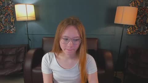 Snapshot of floralarsson chatting on 10, 6, 2026 hey there guys im Flora no not the one from WInx. But I love magical stuff and especially I love nature. I dont know I thin online show from 10, 6, 2026
