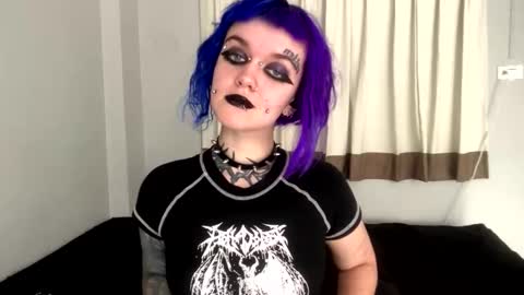 Flora online show from 9, 2, 2026