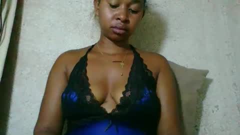 florencia011 online show from 12, 4, 2026