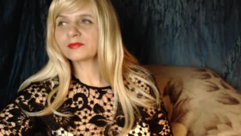 Snapshot of floretdiana chatting on 26, 3, 2026 floretdiana online show from 26, 3, 2026
