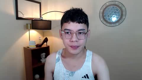 Snapshot of floriankeirxx_ chatting on 5, 10, 2025 floriankeirxx_ online show from 5, 10, 2025