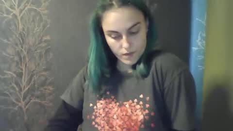 Snapshot of flower_bluee chatting on 29, 4, 2026 Ambika 3 online show from 29, 4, 2026