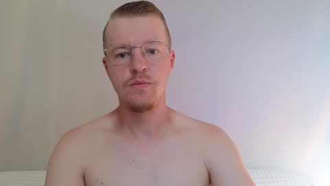 Snapshot of flower_haze chatting on 1, 7, 2026 Alexander online show from 1, 7, 2026