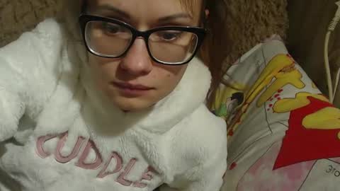 Snapshot of flowercandydoll chatting on 27, 12, 2024 say meow and send tip online show from 27, 12, 2024
