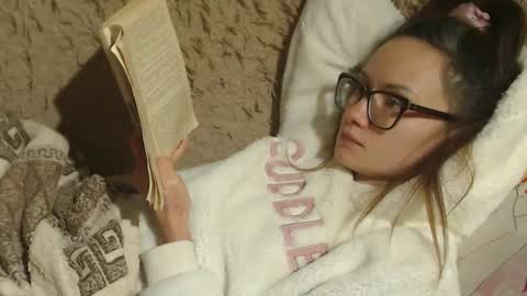 Snapshot of flowercandydoll chatting on 19, 1, 2025 say meow and send tip online show from 19, 1, 2025
