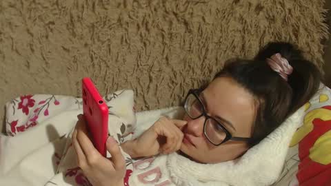 Snapshot of flowercandydoll chatting on 9, 2, 2025 say meow and send tip online show from 9, 2, 2025
