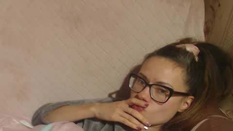 say meow and send tip  online show from 23, 11, 2025