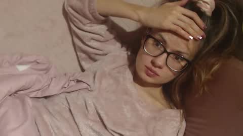 say meow and send tip  online show from 12, 11, 2025