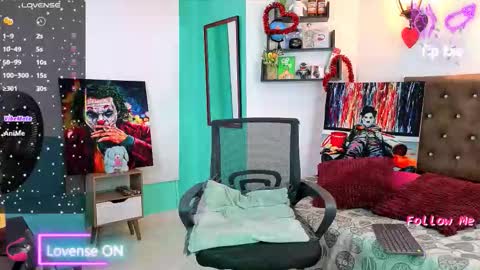 flowers109 online show from 15, 9, 2025