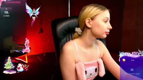 fluffy_cloude online show from 8, 1, 2026