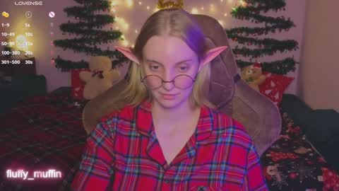 Snapshot of fluffy_muffin3 chatting on 18, 12, 2024 Agatha online show from 18, 12, 2024