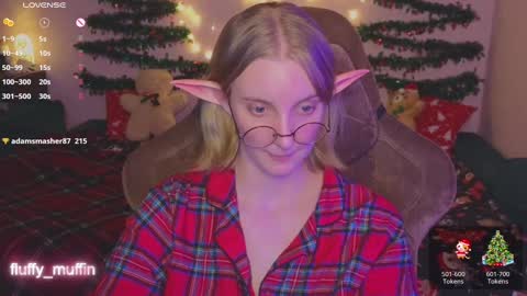 Snapshot of fluffy_muffin3 chatting on 18, 12, 2024 Agatha online show from 18, 12, 2024