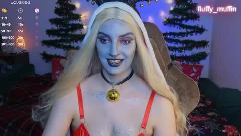 Snapshot of fluffy_muffin3 chatting on 24, 12, 2024 Agatha online show from 24, 12, 2024