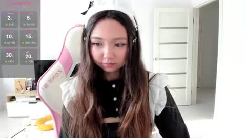 Snapshot of fluffy_rose chatting on 25, 7, 2026 Rose online show from 25, 7, 2026