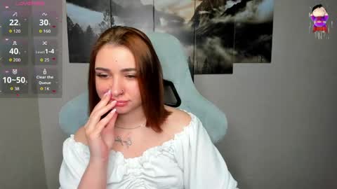 Snapshot of flufyfoxx chatting on 6, 6, 2026 Lina online show from 6, 6, 2026