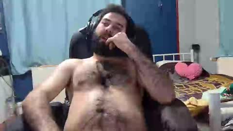 Snapshot of flydirty chatting on 5, 3, 2025 FlyDirty online show from 5, 3, 2025