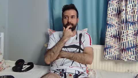 Snapshot of flydirty chatting on 6, 10, 2025 FlyDirty online show from 6, 10, 2025