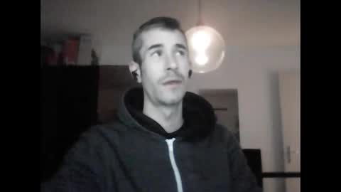 flyhigh92 online show from 6, 2, 2025