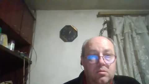 Snapshot of fm_group_nederland chatting on 9, 11, 2025 VIP Magnolia online show from 9, 11, 2025