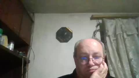 Snapshot of fm_group_nederland chatting on 16, 11, 2025 VIP Magnolia online show from 16, 11, 2025