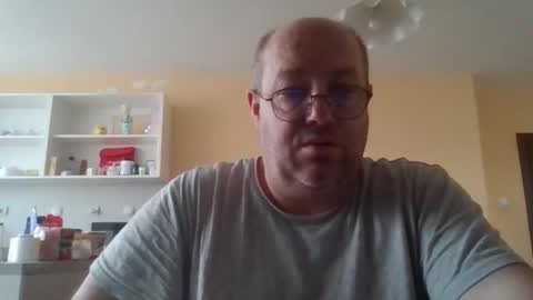 Snapshot of fm_group_nederland chatting on 4, 4, 2026 VIP Magnolia online show from 4, 4, 2026