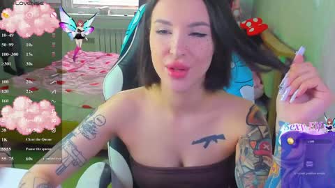 Snapshot of folinskaayaa chatting on 3, 5, 2026 folinskaayaa online show from 3, 5, 2026